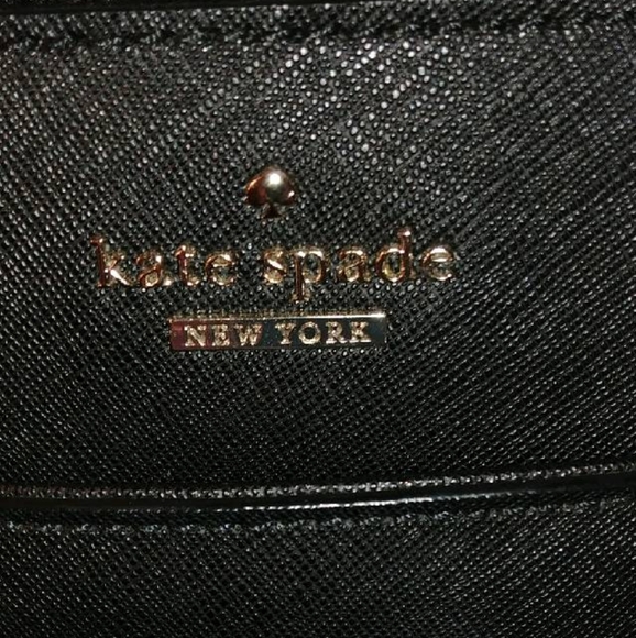 Kate Spade New York leather purse. - Picture 14 of 15